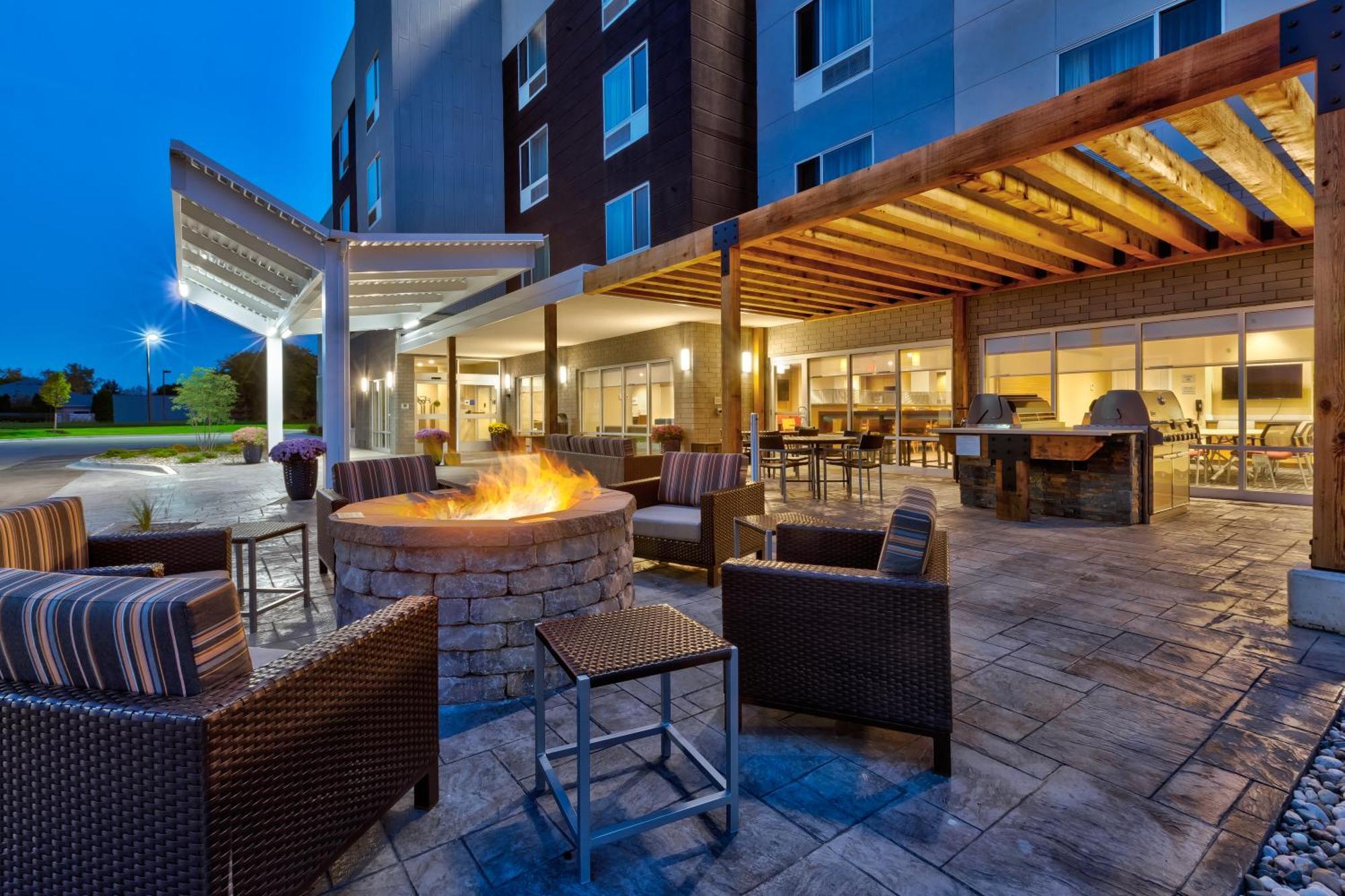 Towneplace By Marriott Airport Southeast 3* Cascade