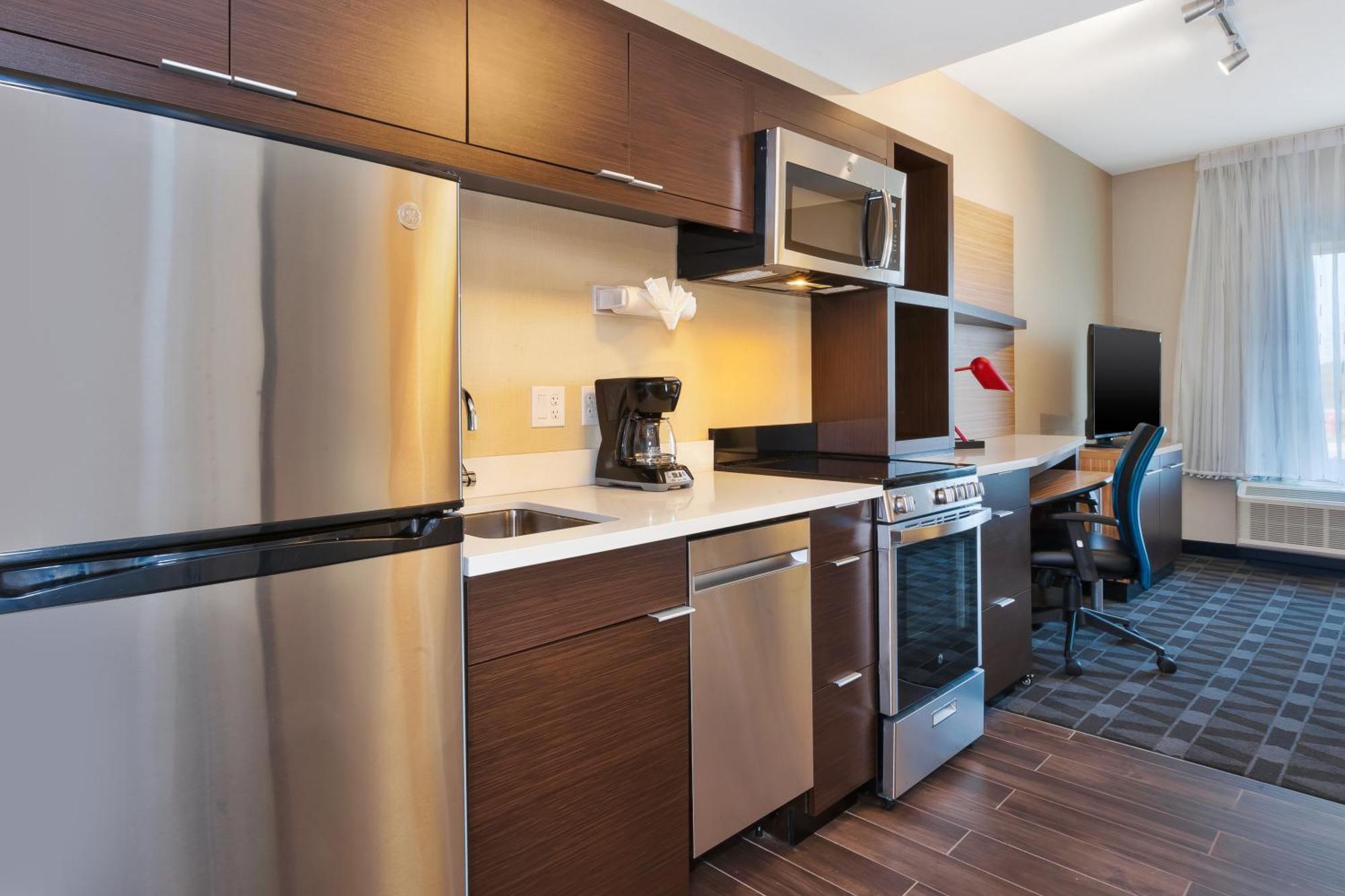 Hotel Towneplace By Marriott Airport Southeast Cascade