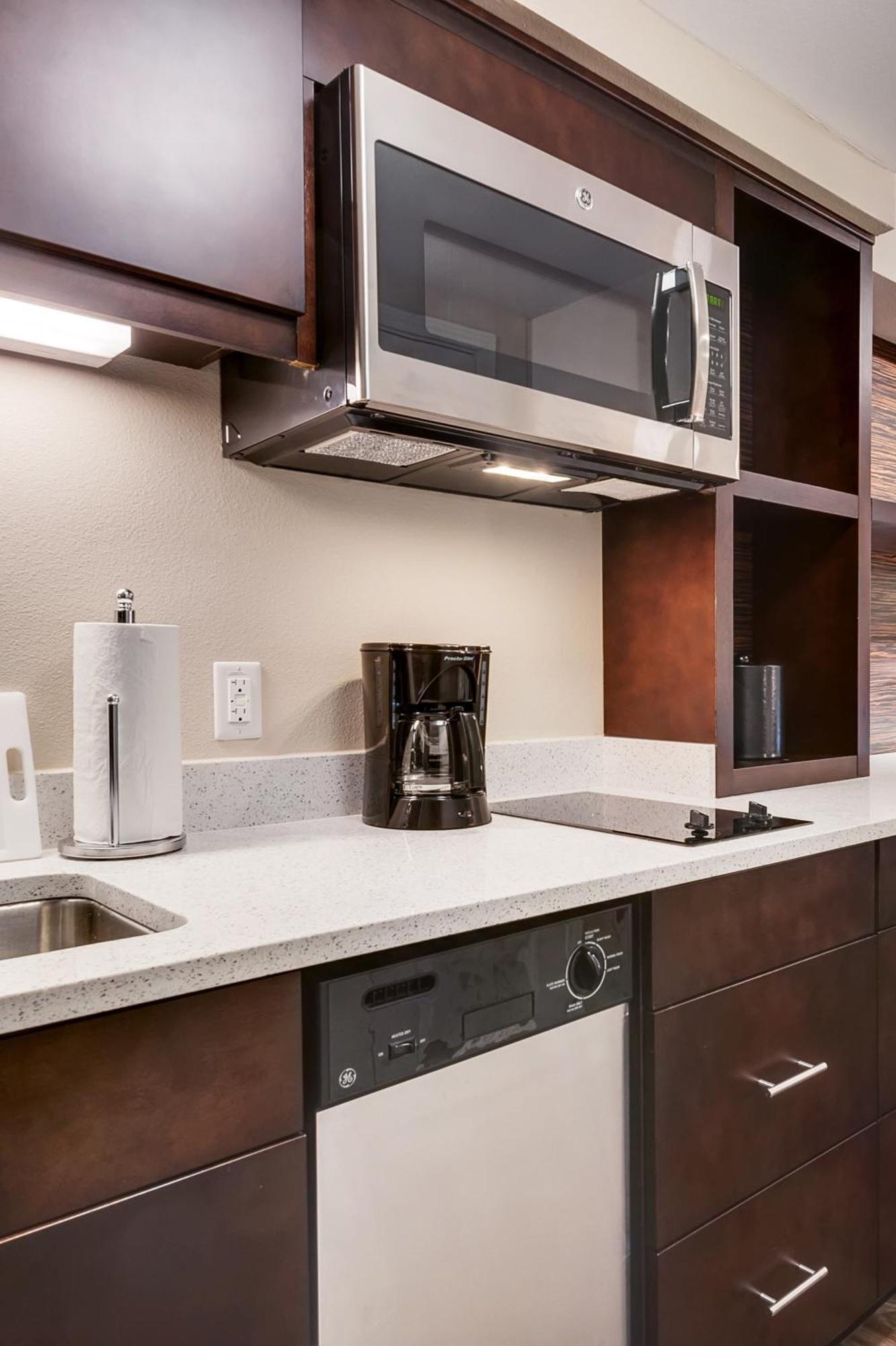 Towneplace By Marriott Airport Southeast Cascade