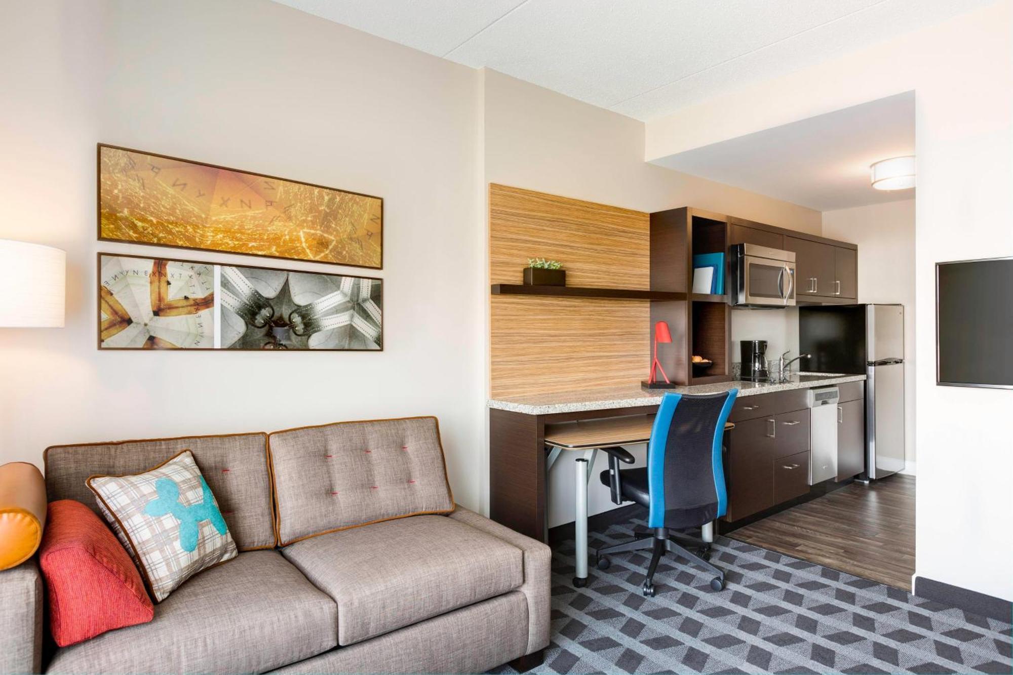 Towneplace By Marriott Airport Southeast Hotel Cascade