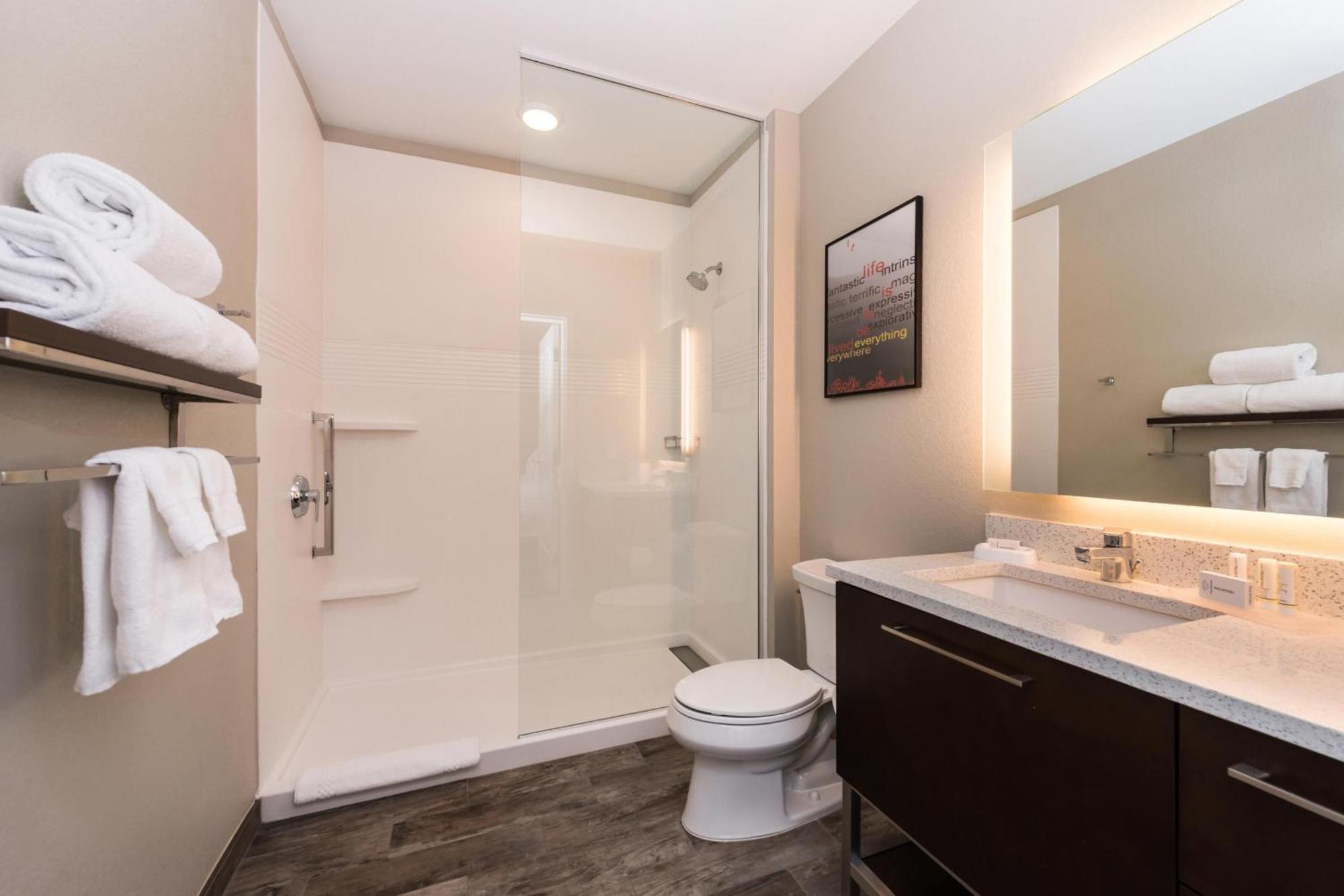 Towneplace By Marriott Airport Southeast 3* Cascade